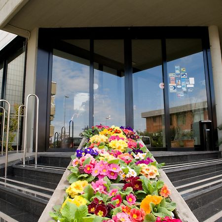 Hotel 90 Капурсо Экстерьер фото